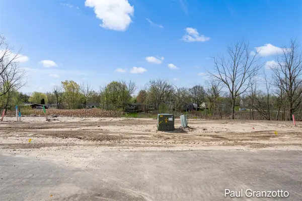 3028 Audubon Ave Se, Kentwood, MI 49512