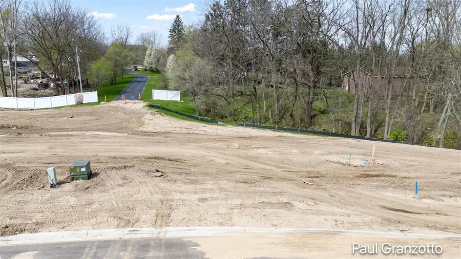 5575 Black Berry Bluff, Kentwood, MI 49512 - #3