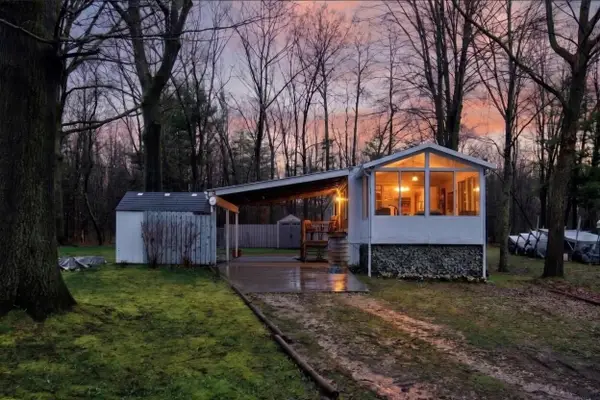 19449 Park, Big Rapids, MI 49307