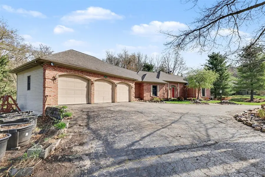 2864 Riverwoods, Rockford, MI 49341 - #2