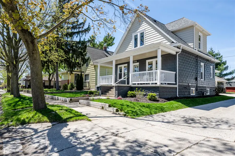 1718 S State, Saint Joseph, MI 49085 - #2