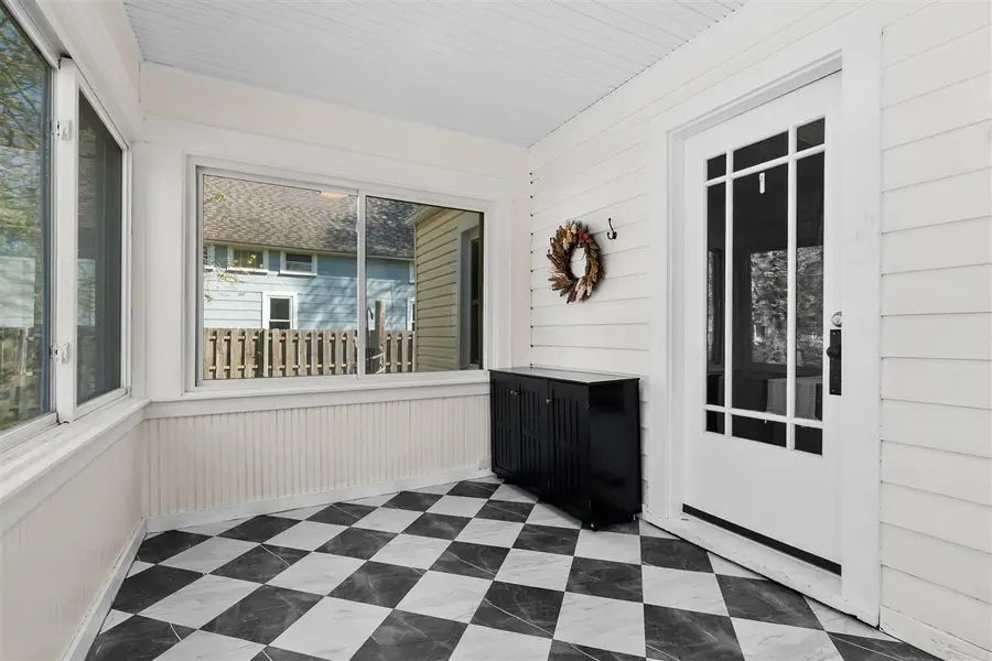 8492 Douglas, Kalamazoo, MI 49009 - #3