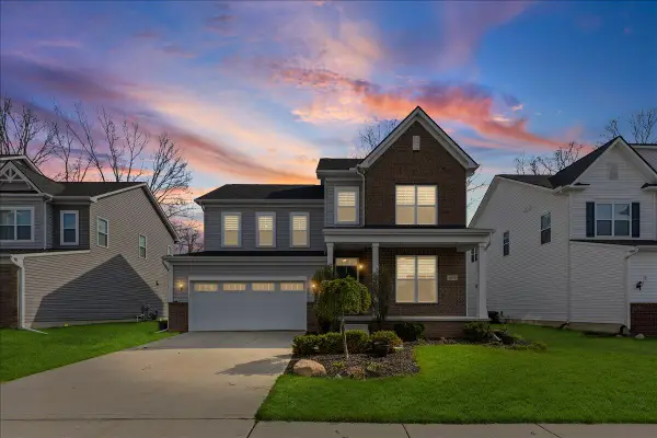 6253 S Trailwoods, Ann Arbor, MI 48103