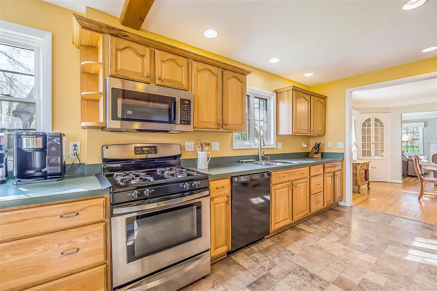 10715 Warner, Milan, MI 48160 - #3