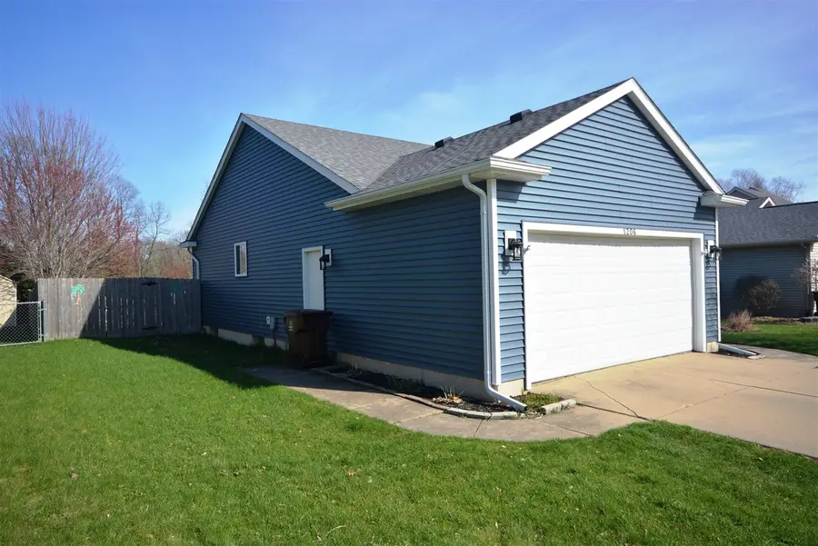 1206 Comstock, Marshall, MI 49068 - #2