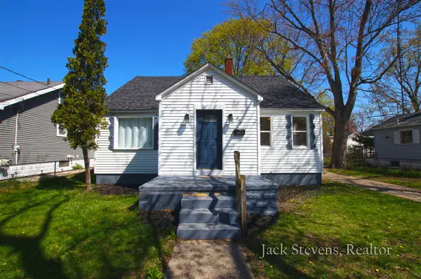 694 E Isabella, Muskegon, MI 49442