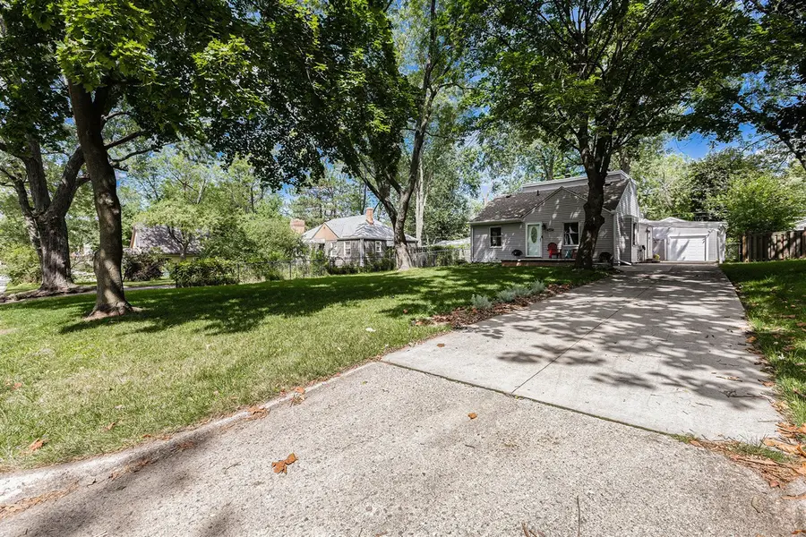 2657 Elmwood, Ann Arbor, MI 48104 - #2