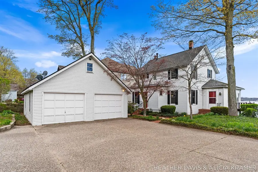 1755 South Shore, Holland, MI 49423 - #2