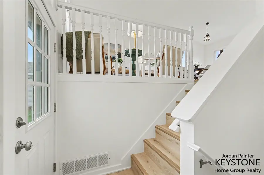 3048 Stonewood, Grand Rapids, MI 49504 - #2