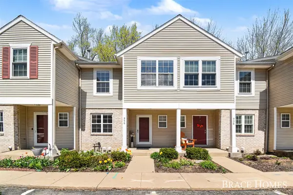 956 Ada Pl, Grand Rapids, MI 49546