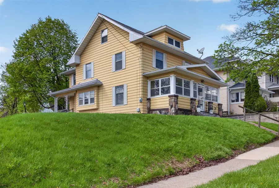 302 Ellery, Jackson, MI 49201 - #3