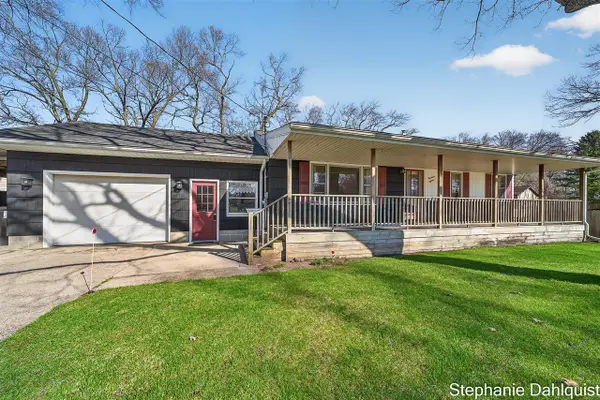 1415 Woodhaven, Muskegon, MI 49445