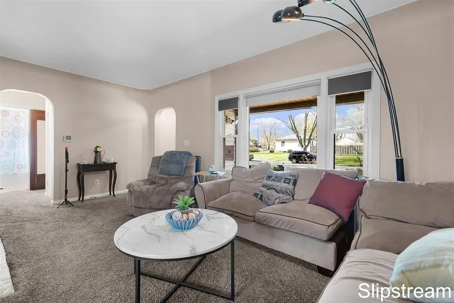 1442 Kendall, Grand Rapids, MI 49508 - #2