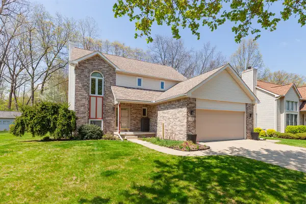 841 Scarlet Oak, Monroe, MI 48162