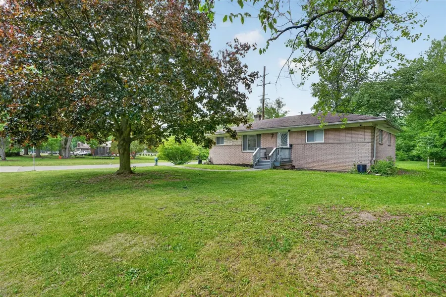 23100 Mapleridge, Southfield, MI 48075 - #2