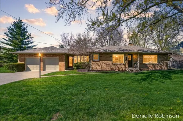 3679 Yellowstone, Grandville, MI 49418