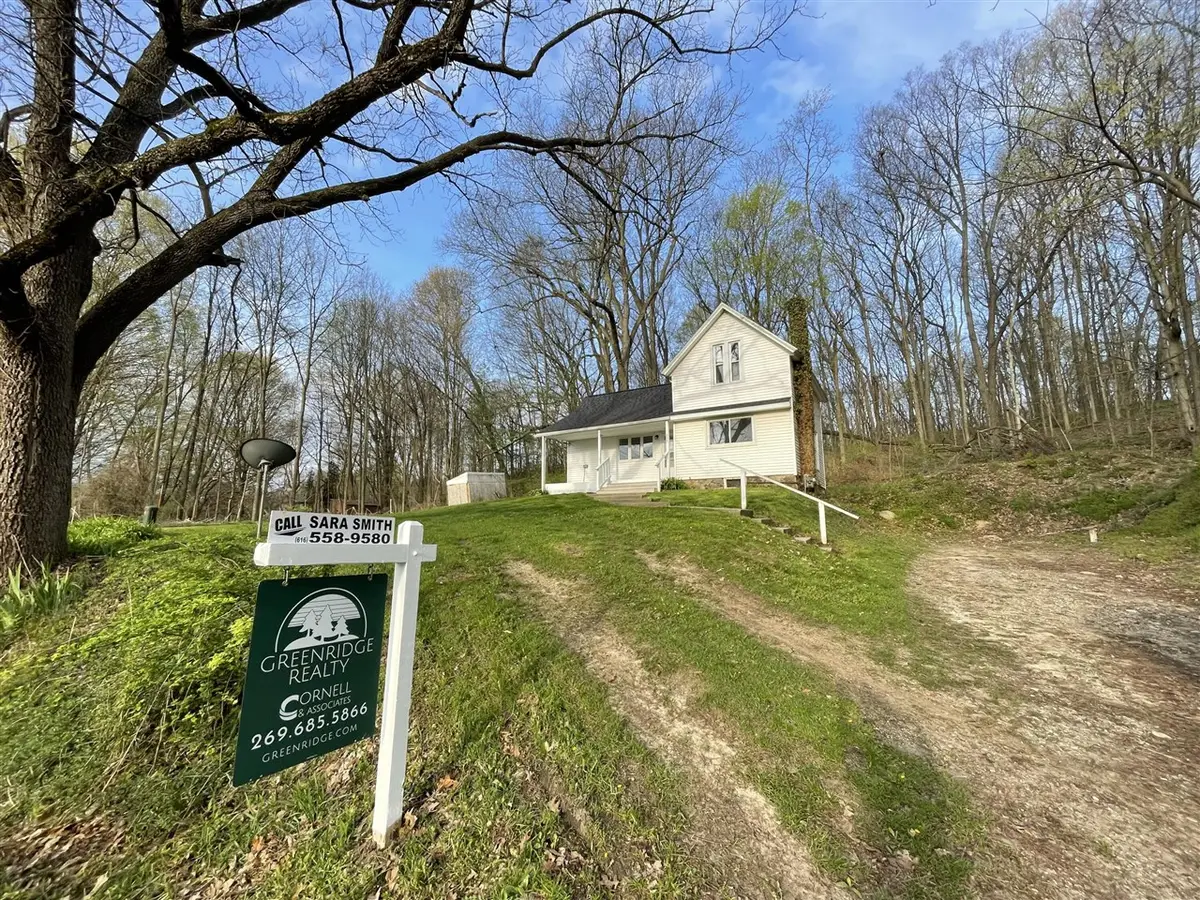 208 4th, Plainwell, MI 49080 - #1