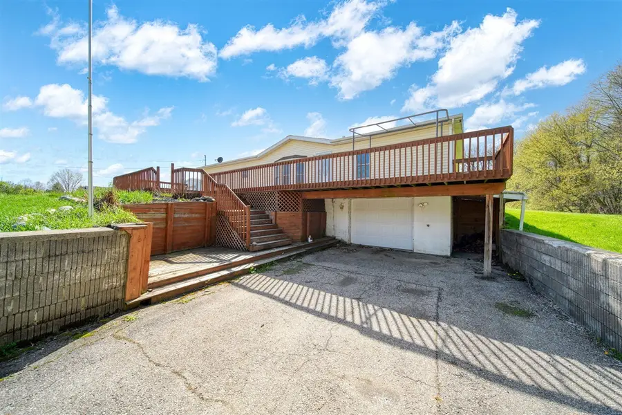 10430 Coon Hill, Munith, MI 49259 - #3