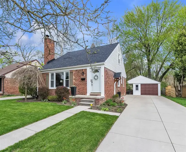 130 N Holbrook, Plymouth, MI 48170