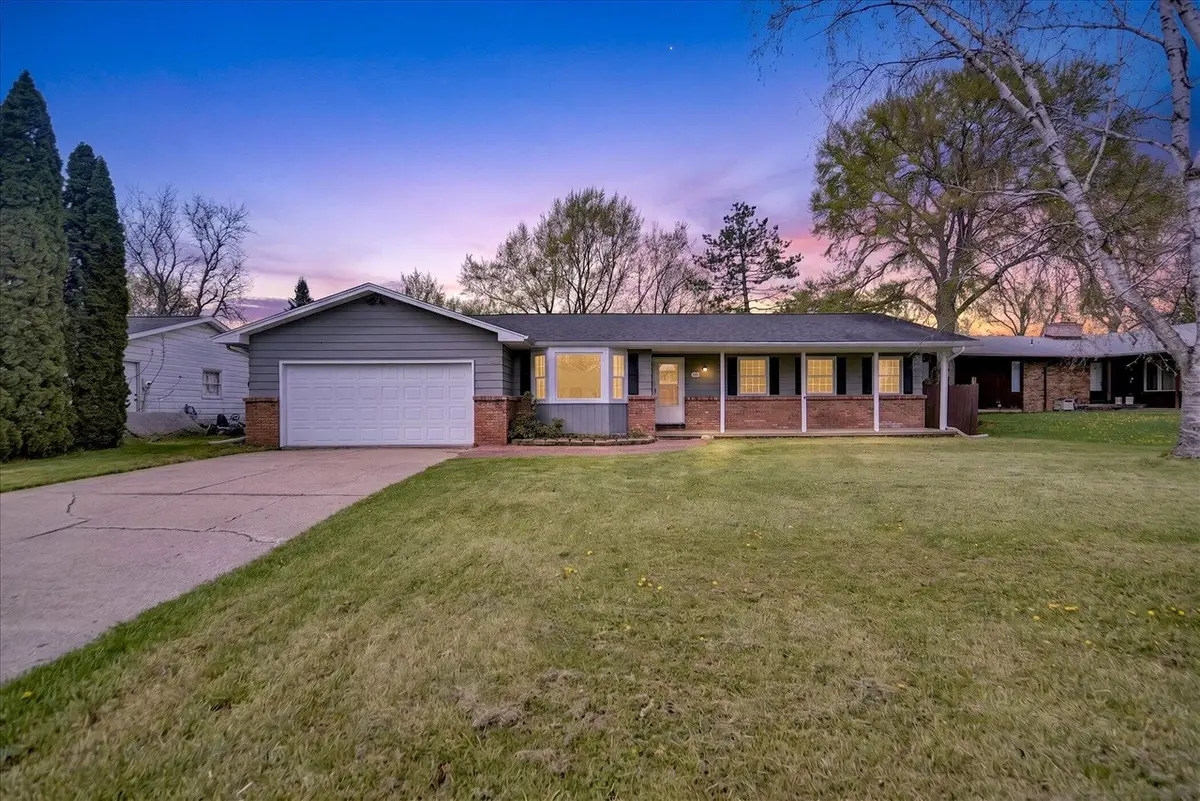 210 Chanticleer, Lansing, MI 48917 - #1