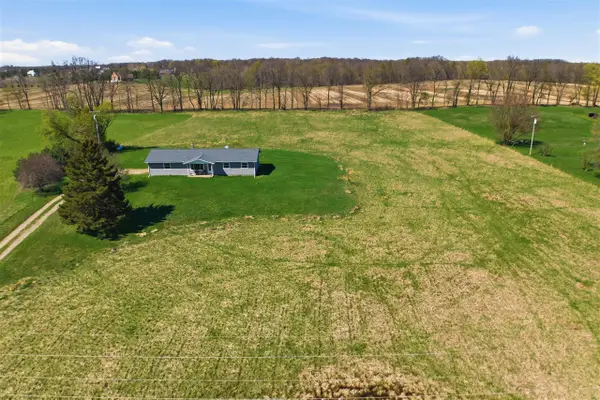 11580 Bell Oak, Webberville, MI 48892
