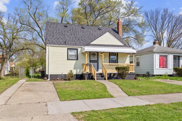 19990 Pinehurst, Detroit, MI 48221