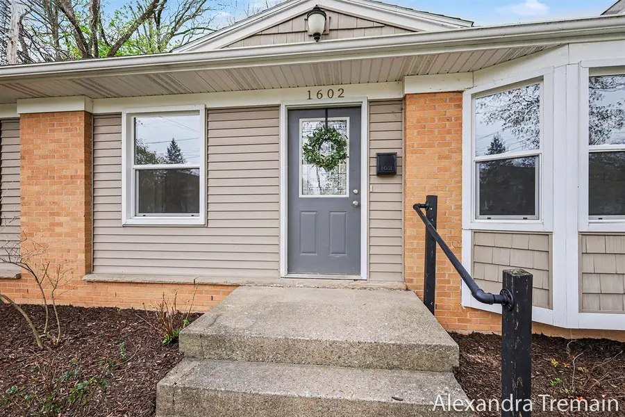 1602 4th, Grand Rapids, MI 49504 - #3