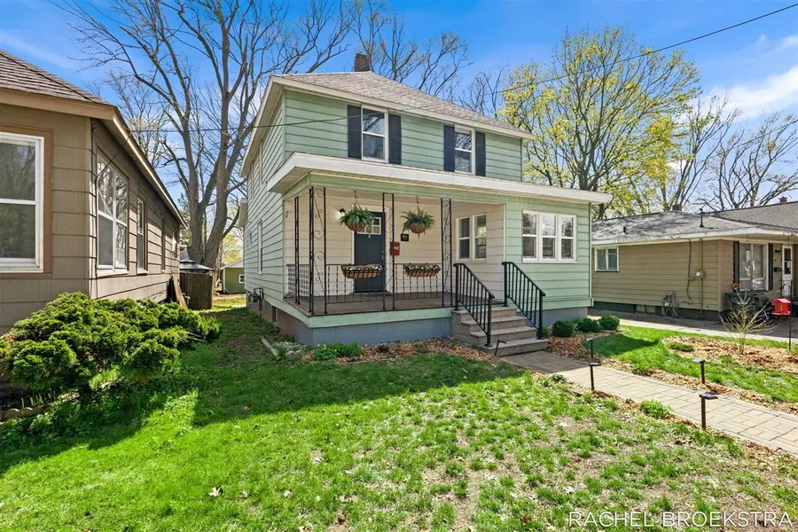 817 W Dale, Muskegon, MI 49441 - #3