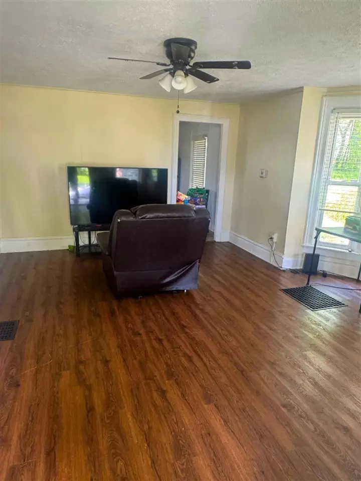 505 N Ionia, Albion, MI 49224 - #2