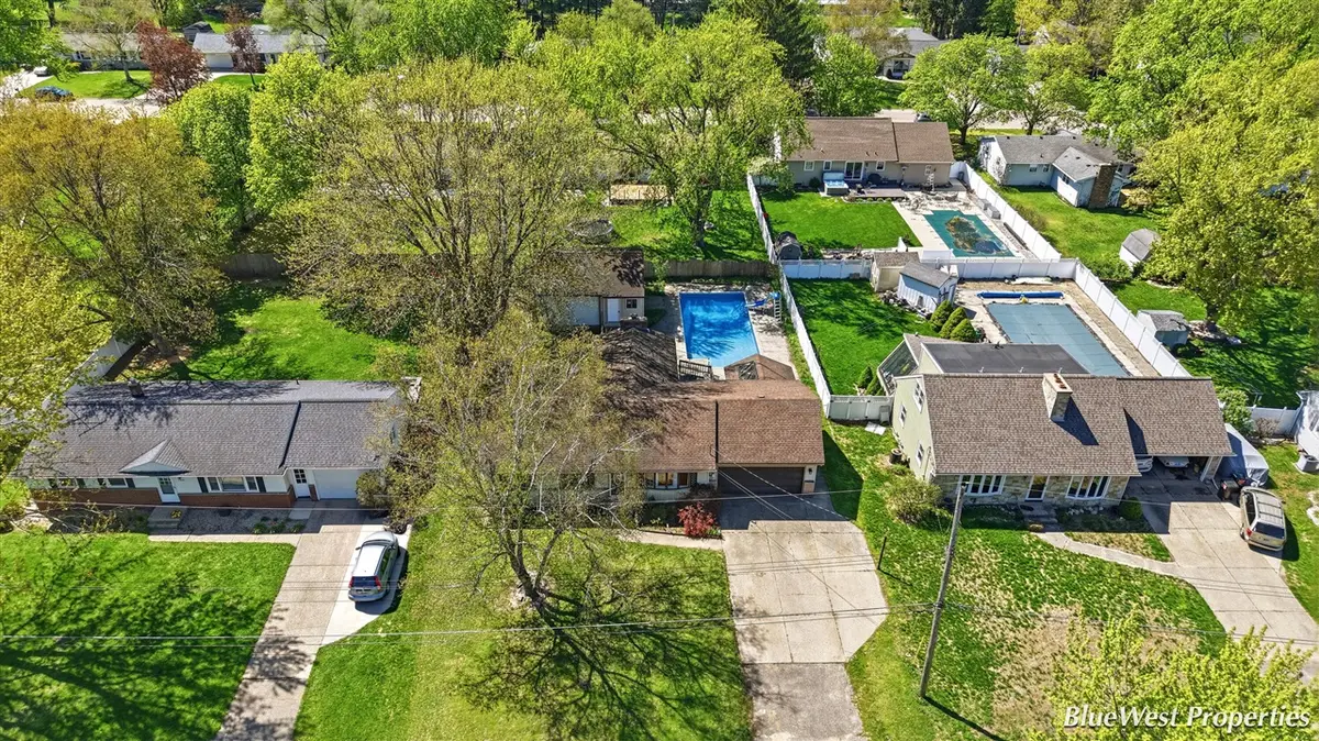 7249 Heatherwood, Jenison, MI 49428 - #1