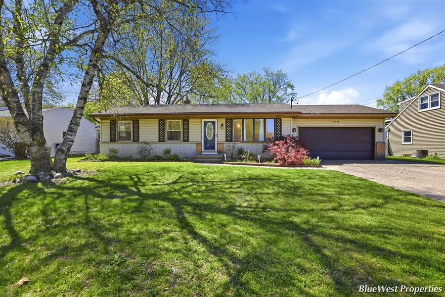 7249 Heatherwood, Jenison, MI 49428 - #2