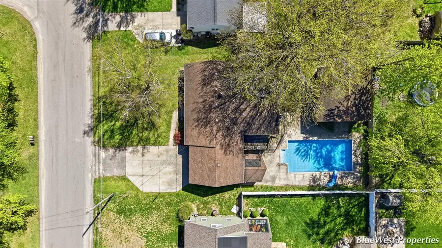 7249 Heatherwood, Jenison, MI 49428 - #3