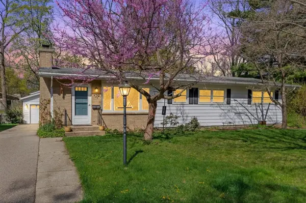 433 Jennison, Kalamazoo, MI 49006