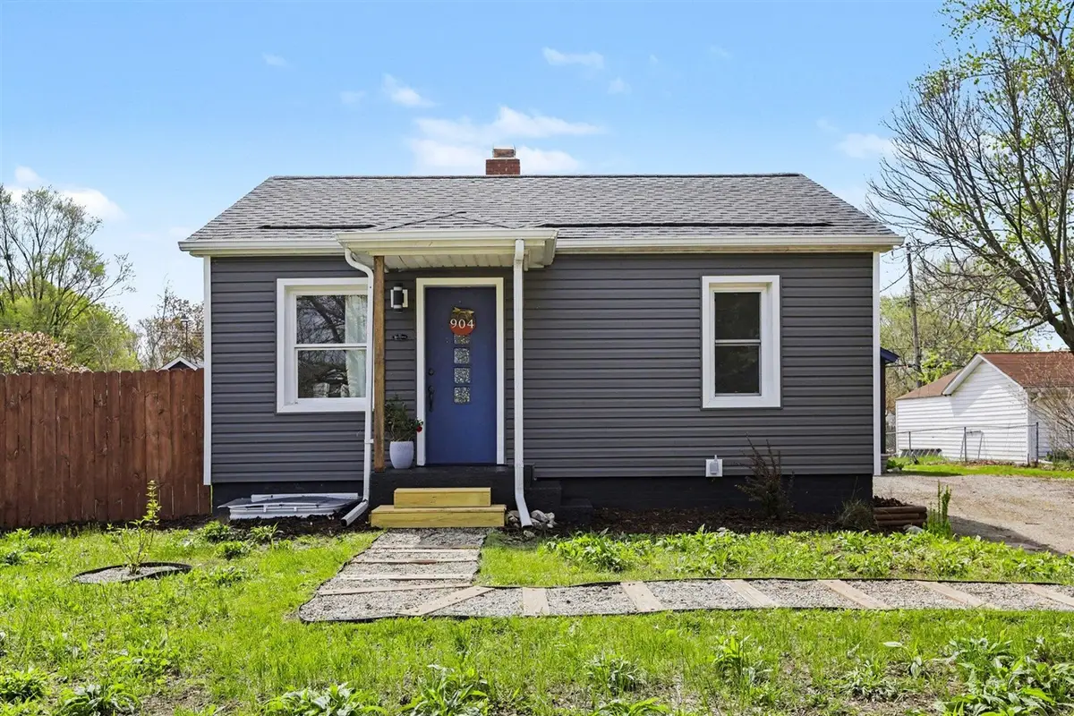 904 Hawthorne, Ypsilanti, MI 48198 - #1