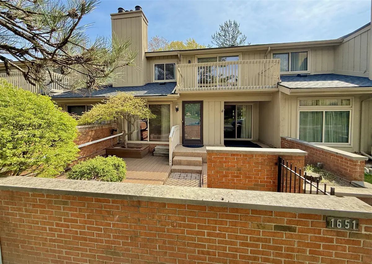 1651 S Hill, Bloomfield Hills, MI 48304 - #1