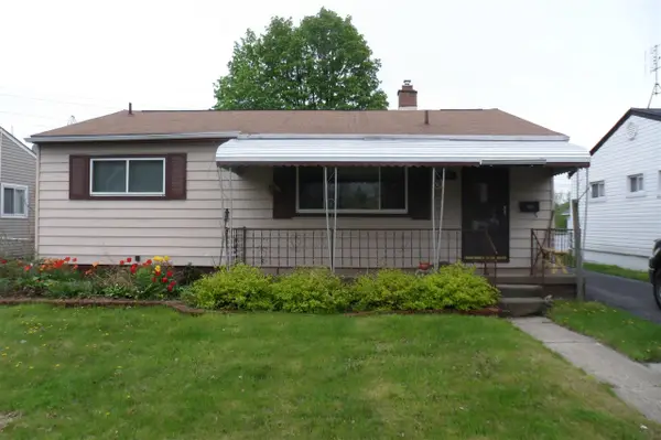 992 Kettering, Pontiac, MI 48340