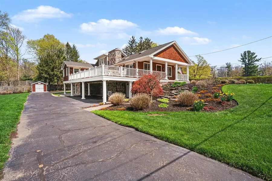 77102 Marwood, South Haven, MI 49090 - #3