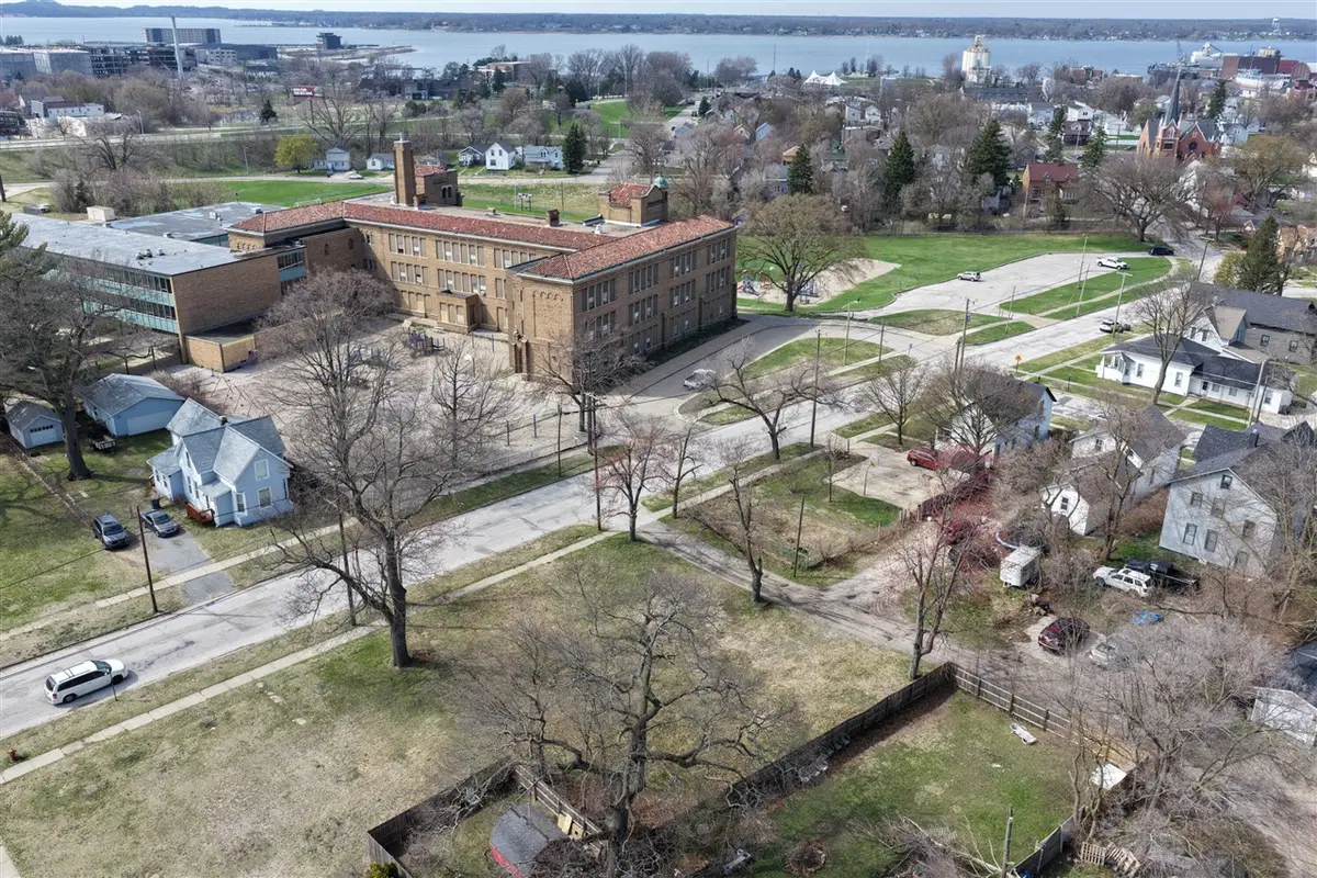 1468 8th, Muskegon, MI 49441 - #1