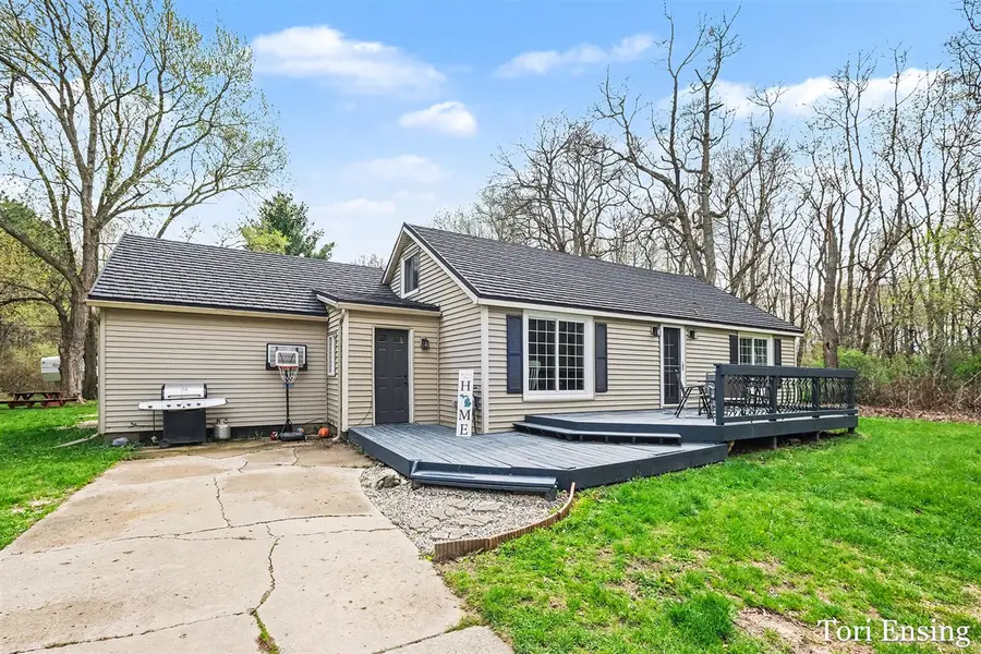8349 Fletcher, Greenville, MI 48838 - #3