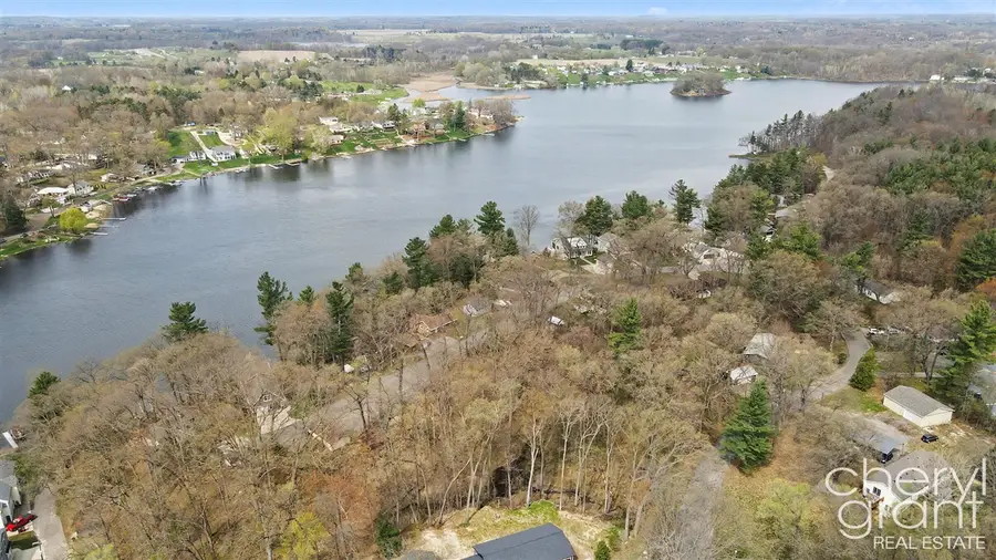 7406 Ravine, Belding, MI 48809 - #3
