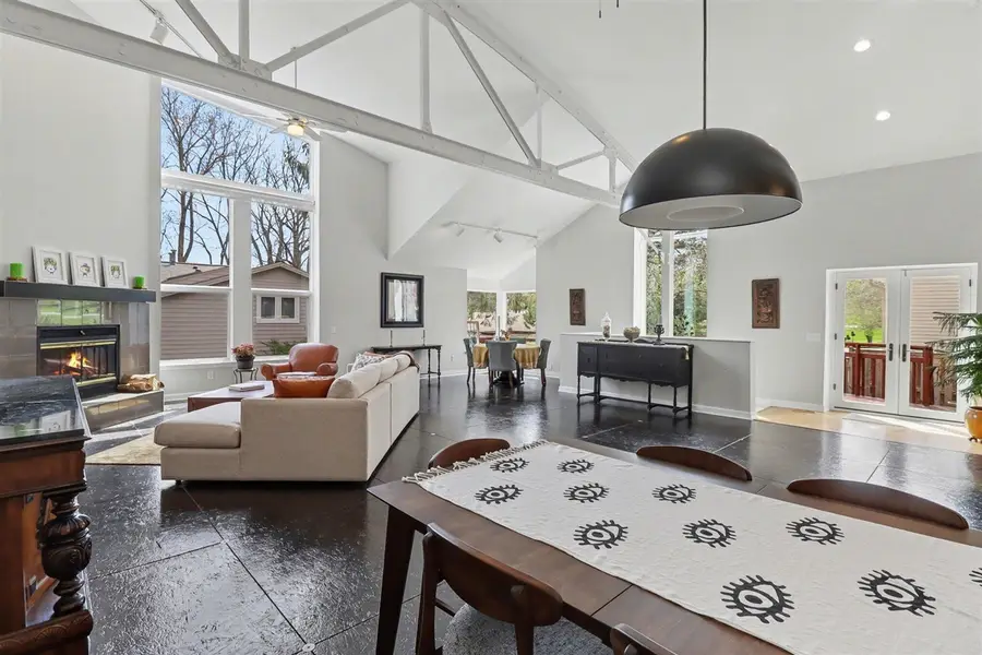 1906 Old Orchard, Ann Arbor, MI 48103 - #2