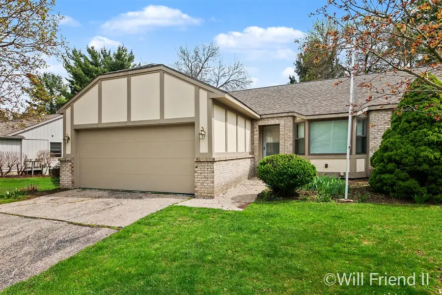 15 Skyline, Grand Rapids, MI 49504 - #2