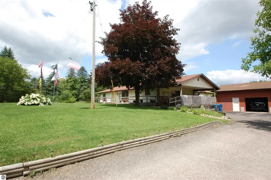 388 W Lagrant, Mason, MI 48766 - #2