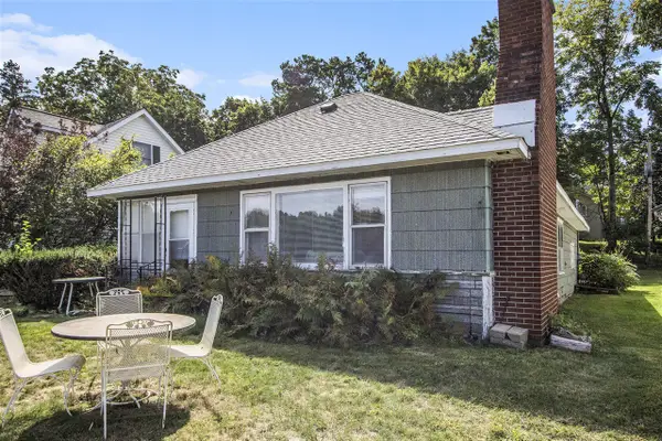 51361 Summit, Paw Paw, MI 49079