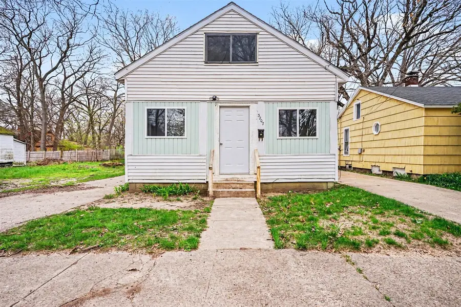3207 Jefferson, Muskegon, MI 49444 - #2