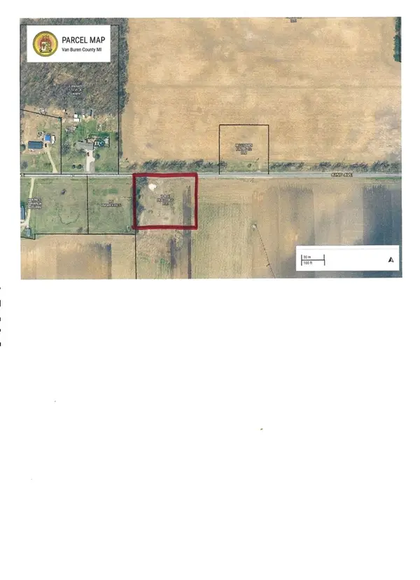 39439 82nd, Decatur, MI 49045