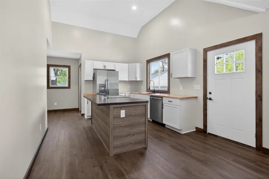 323 Grand, Michigan Center, MI 49254 - #2