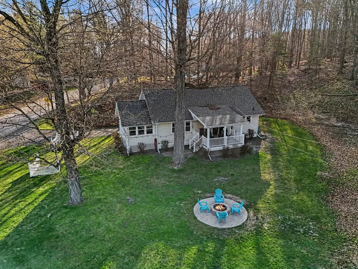 5989 Barnhart, Ludington, MI 49431 - #1