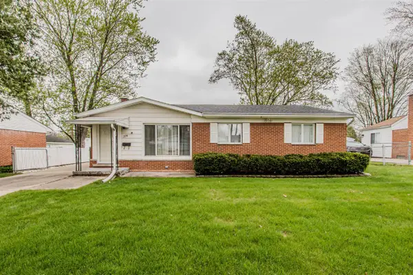 398 Hollywood, Saline, MI 48176