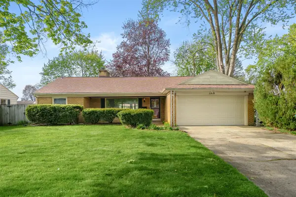 1816 Bloomfield, Kalamazoo, MI 49001